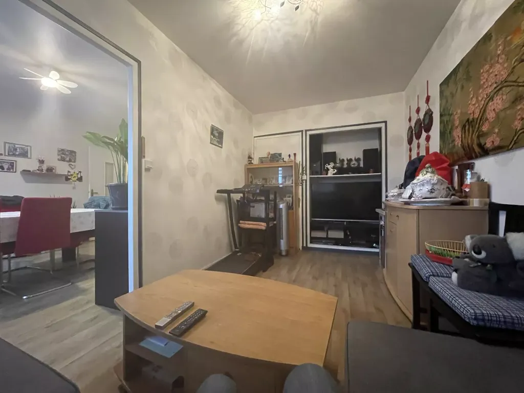 Soggiorno - Fourth-Floor Flat with Lift in Aurillac