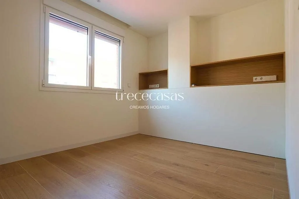 Pièces - Modern Flat with Garage in La Creu del Grau