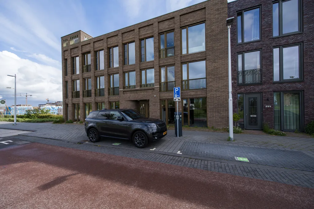 Välivaade - Modern Flat with Patio in Leeuwesteyn