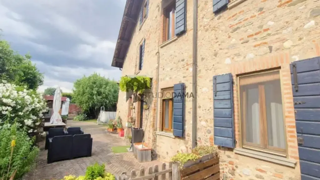 Terrasse - Divisible Apartment with Private Garden in Bedizzole