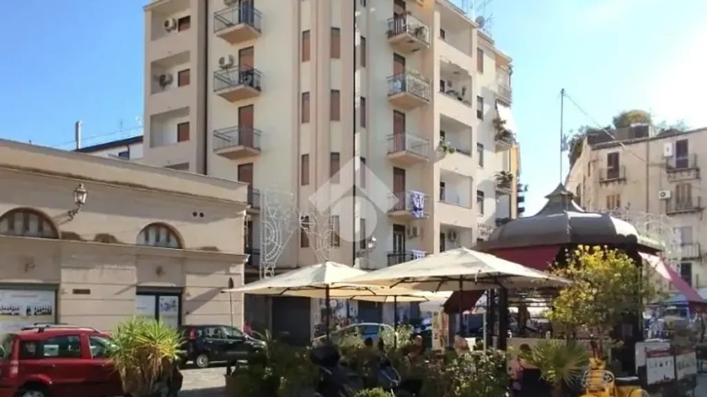 Välivaade - Spacious Flat with Terraces in Palermo Centre
