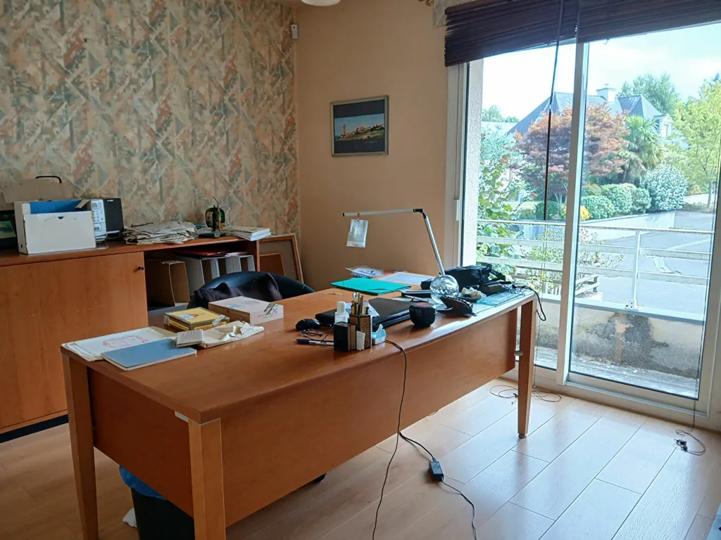 Studio - Spacious House with Beautiful Garden in Pacé