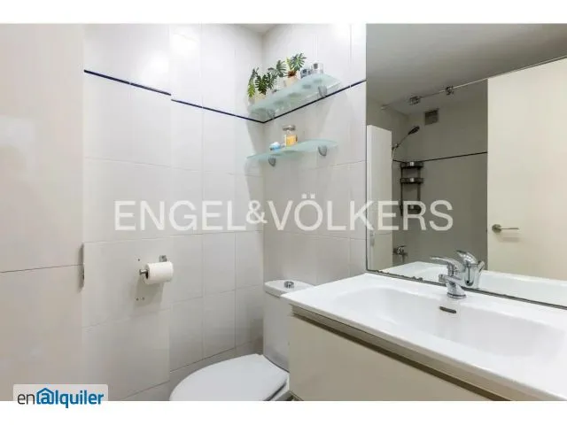 3 magamistoaga korter asukohas Valencia
