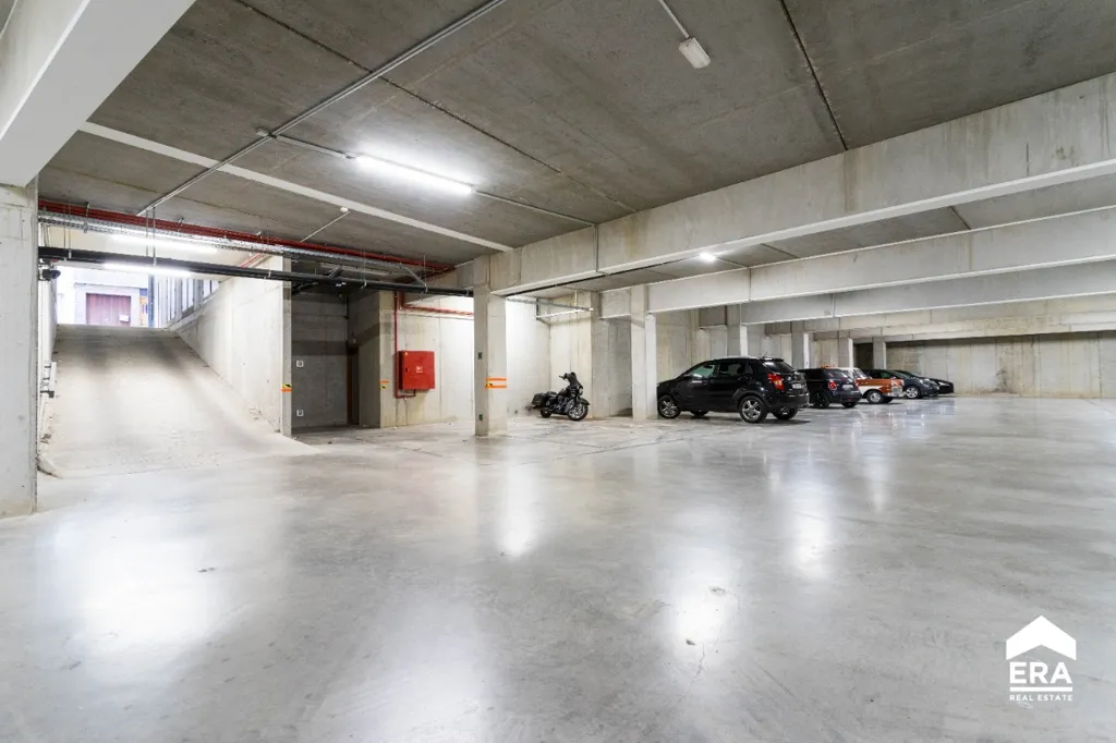 Garage - Parking Space in Centre Roeselare