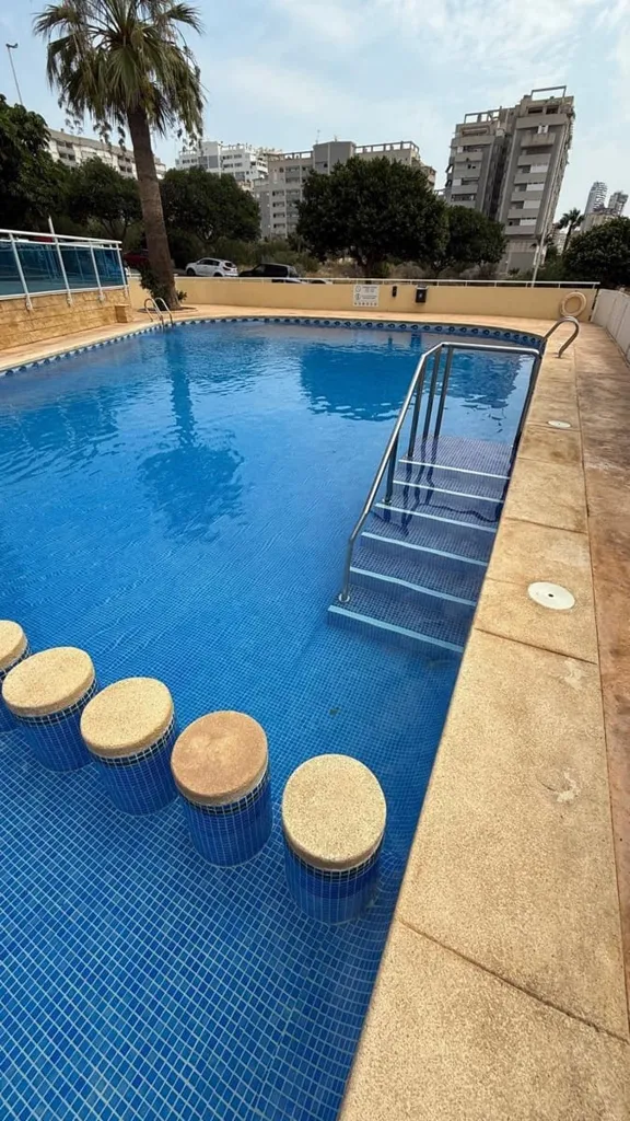 Piscine - Apartment with Terrace in Cala Villajoyosa