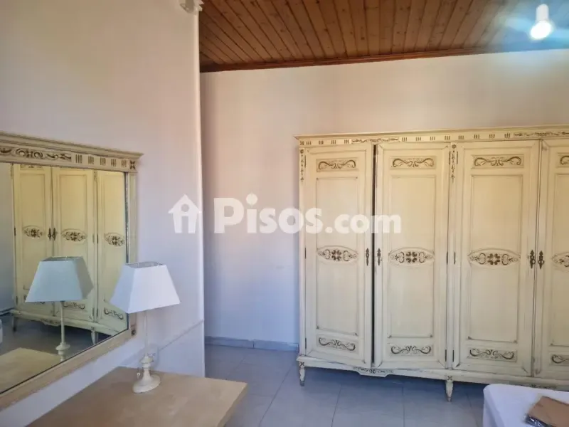Chambres - Apartment with Balcony and River View in Girona