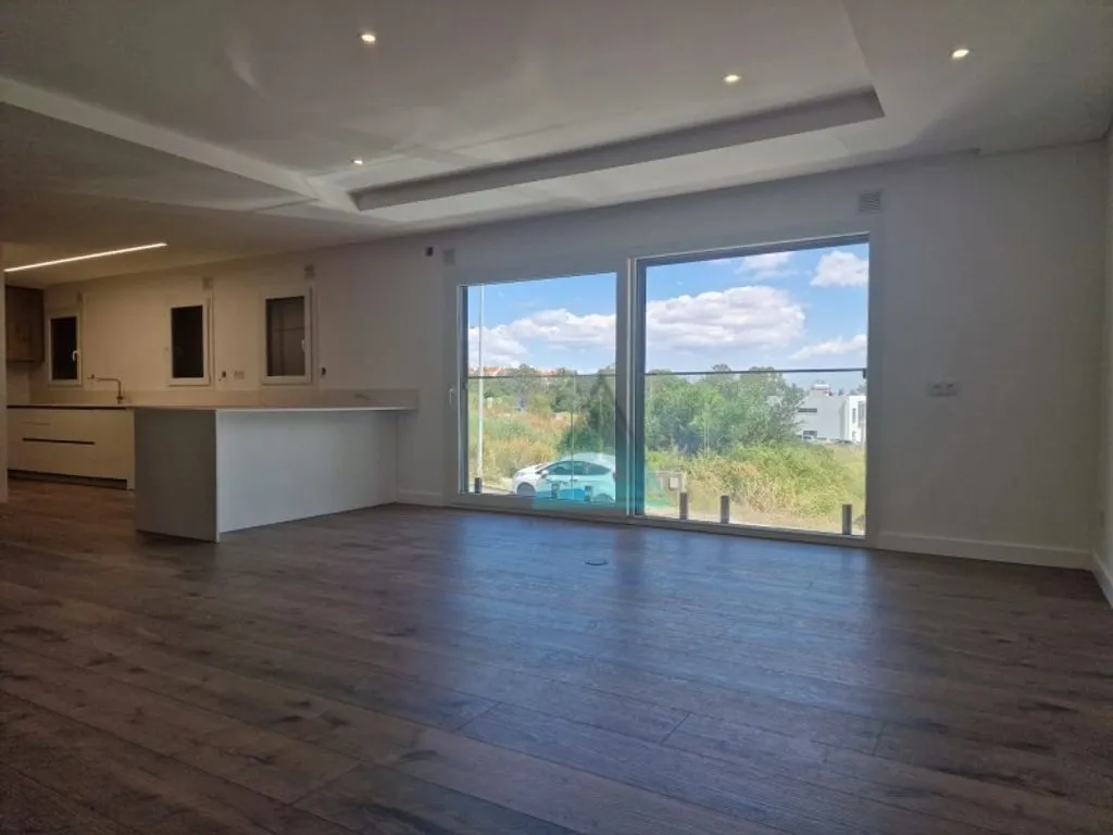 Elutuba - Luxury Flat with Terraces in Vale de Flores, Almada