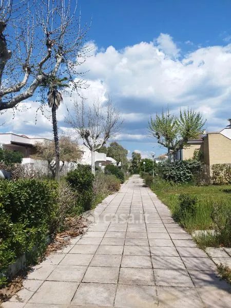 Exterior - Villa with Private Garden in Bernalda