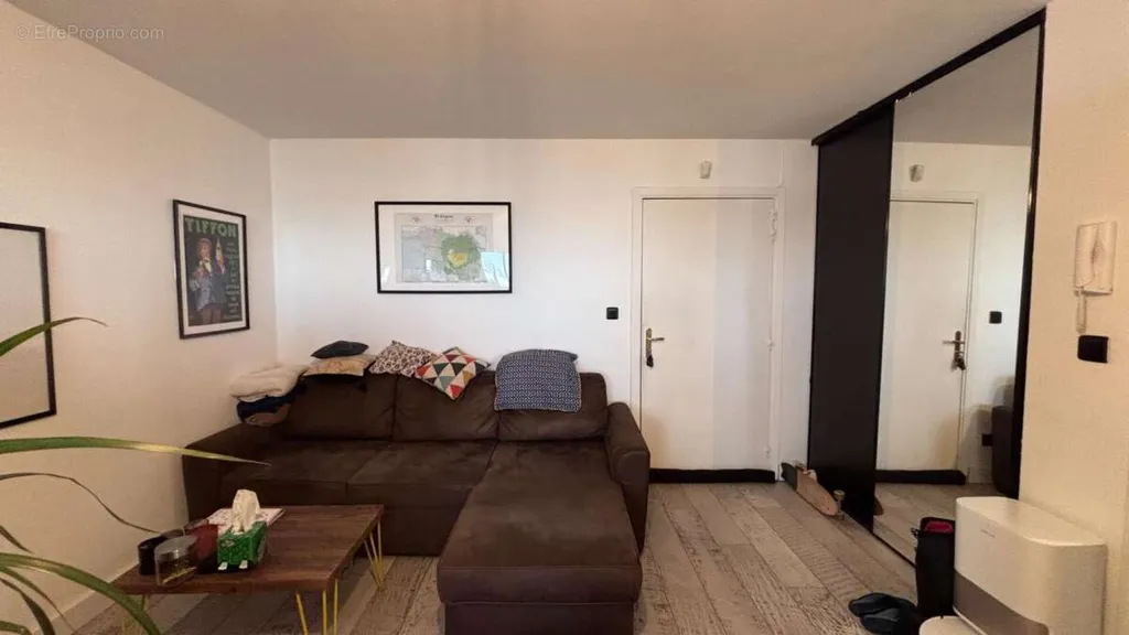 Soggiorno - Apartment with Terrace in Bordeaux Chartrons