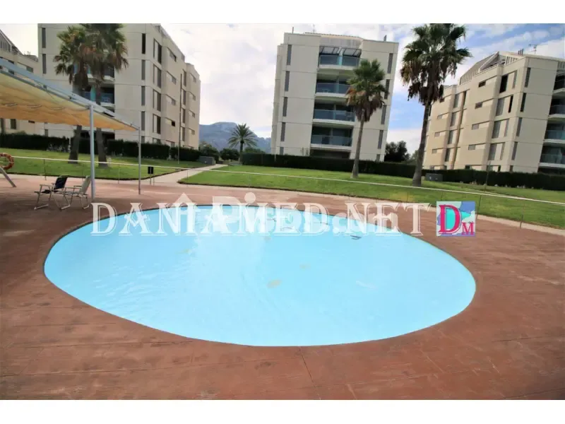 Piscine - Apartment with Pool in Deveses Playa