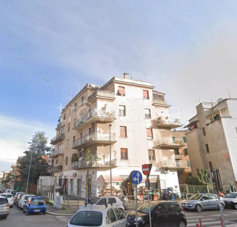 Exterior - Terraced Apartment with Balcony in Serra Sant'Abbondio