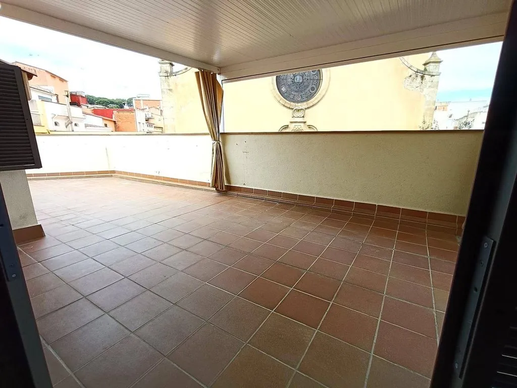 Terrace - Luxury Duplex Flat with Terrace in Arenys de Mar