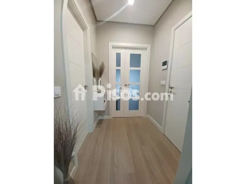 Entrée - Duplex with Patio in Don Benito