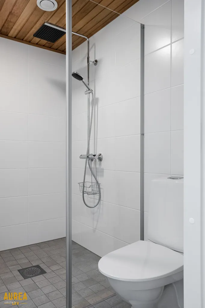 Bathrooms - Modern Apartment with Sea View in Oulu