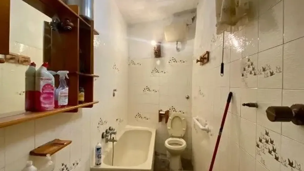 Bathrooms - Trilocale with Terrace in Empoli