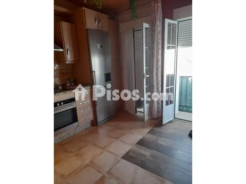 Cucina - Apartment with Balcony in Baena