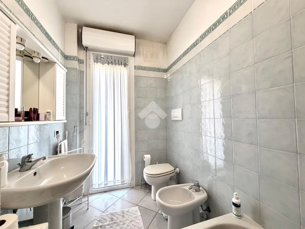 Vannitoad - Villa with Terraces in Albenga