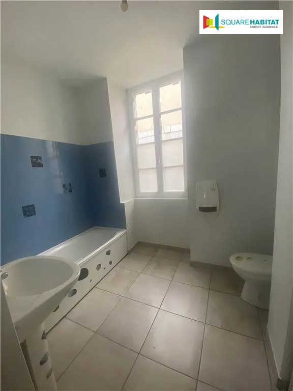 Salles de bain - Appartement 2 Pièces dans Résidence à Vic-en-Bigorre