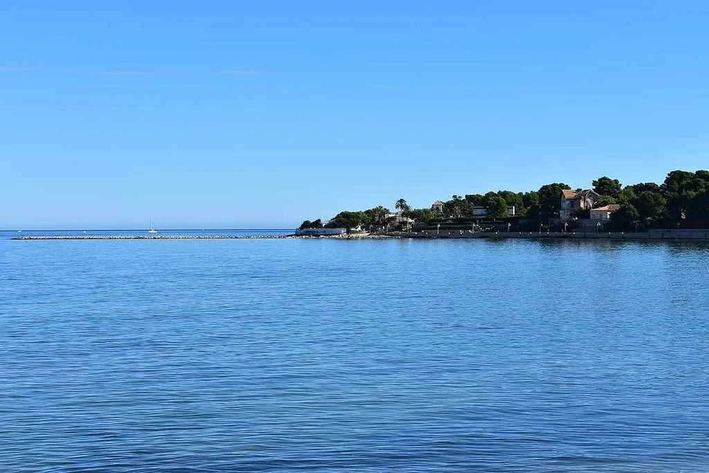 Semi-Detached House Near Beach in Dénia
