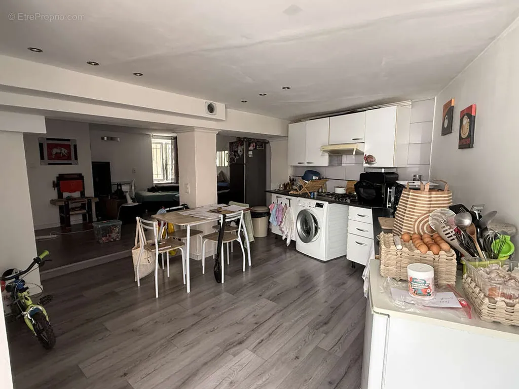 Cucina - Central 2-Bed Flat near Nîmes Art School