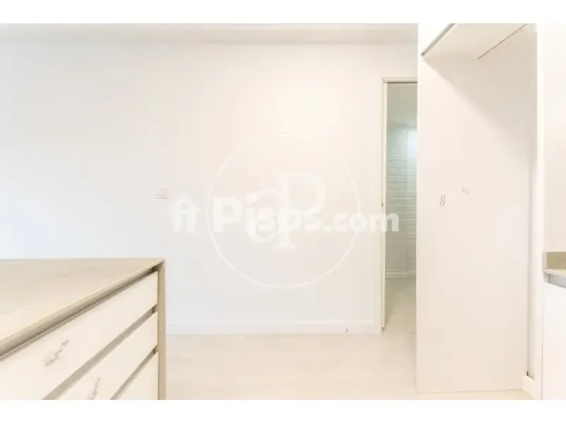 Cucina - Reformed Duplex with Pool in Arganzuela