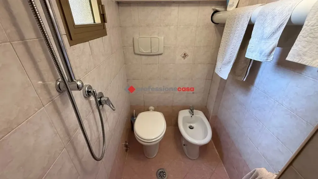 Bagni - Bilocale with Terrace in Foggia