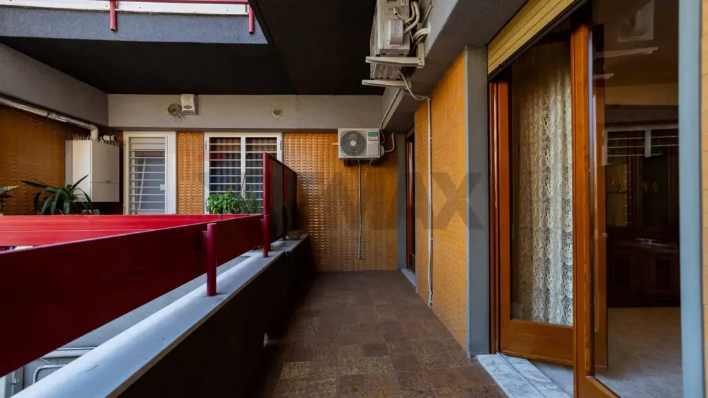 Rõdu - Spacious Apartment with Terrace in Bari