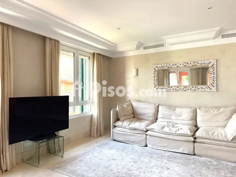 Séjour - Luxury Apartment with Terrace in Sotogrande Marina