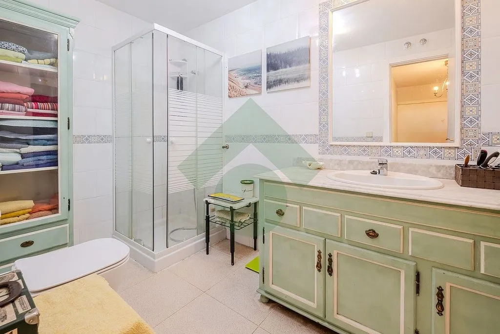 Salles de bain - Pared Chalet with Terrace in Serranillos del Valle