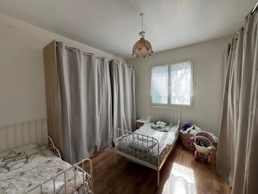 Chambres - Villa avec Jardin et Parking à Salornay-sur-Guye