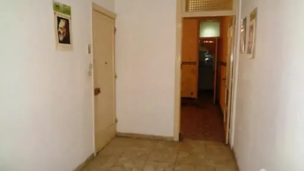 Esik - Apartment for Renovation in Augusta Centre