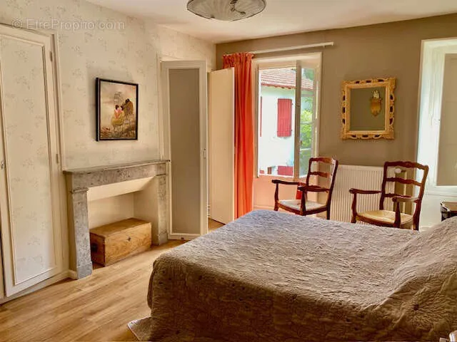Magamistoad - Charming Property with Historic Features in Salt Town