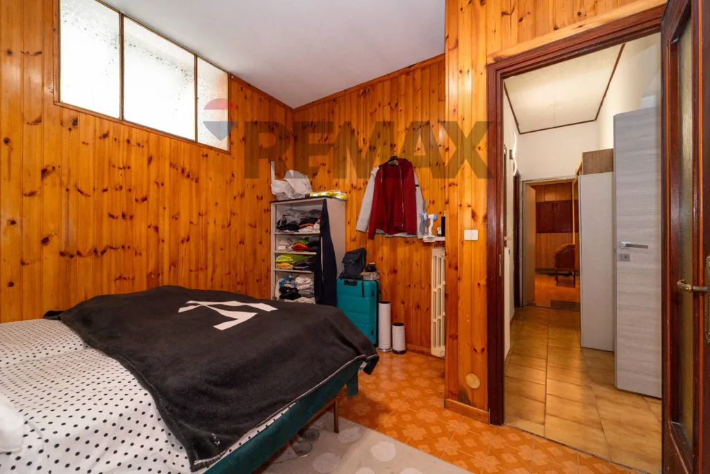 Bedrooms - Semi-detached House with Terrace in Mazzè