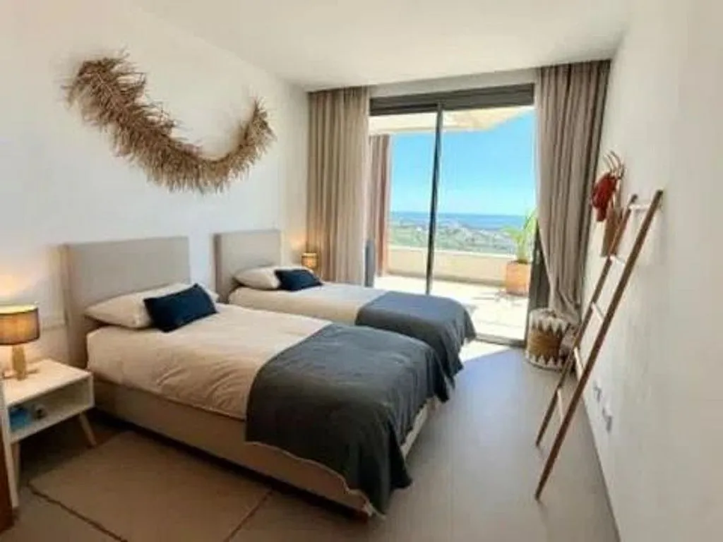 Magamistoad - Furnished Apartment with Pool in Benahavís
