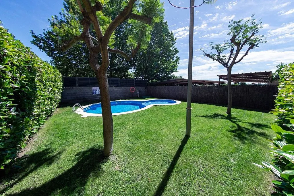 Jardin - Apartment with Pool in Montbrió del Camp
