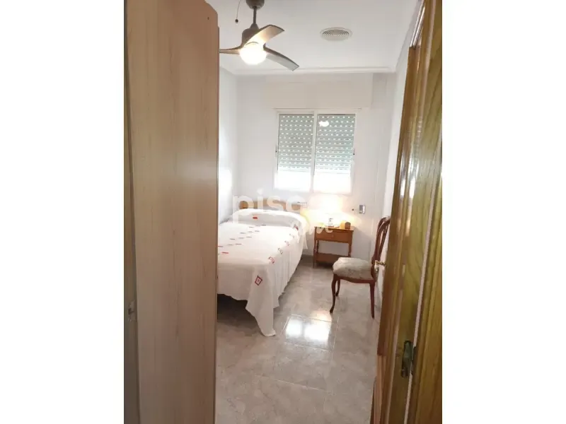 Chambres - Furnished Flat with Balcony in El Infante