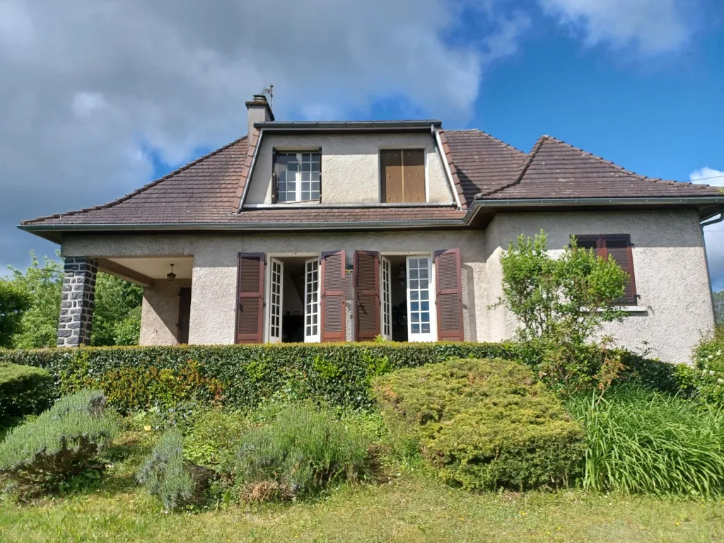 Maison 5 pièces à Mauriac