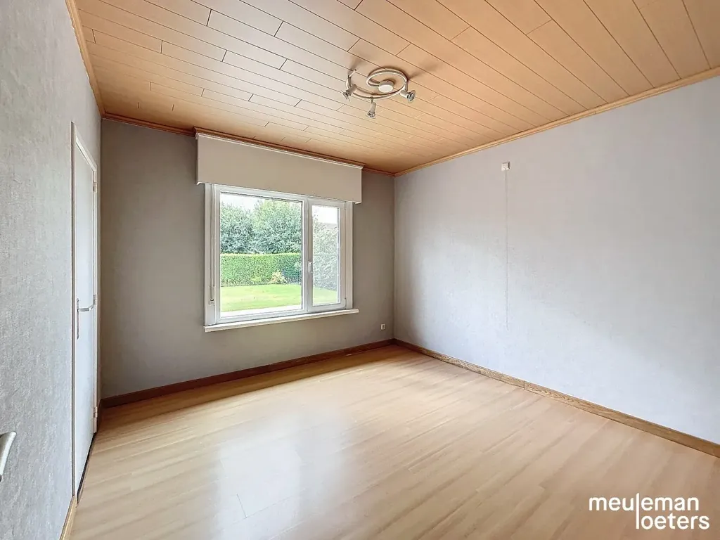 other_room
