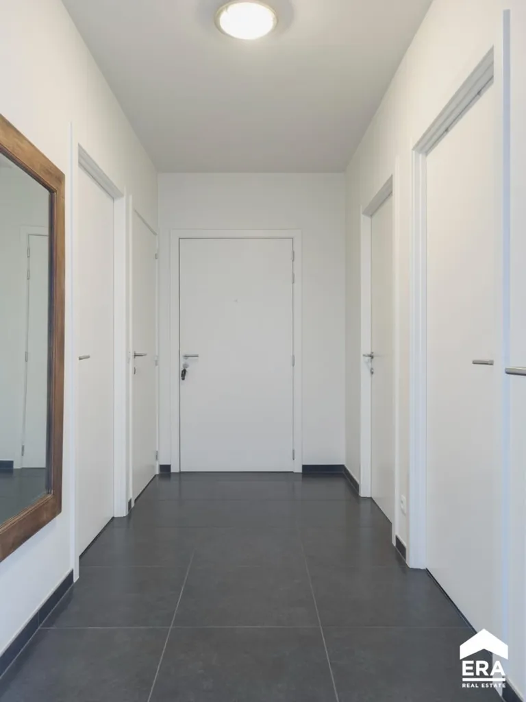 Ingresso - 2-Bedroom Apartment with Lift in Neerpelt Centre