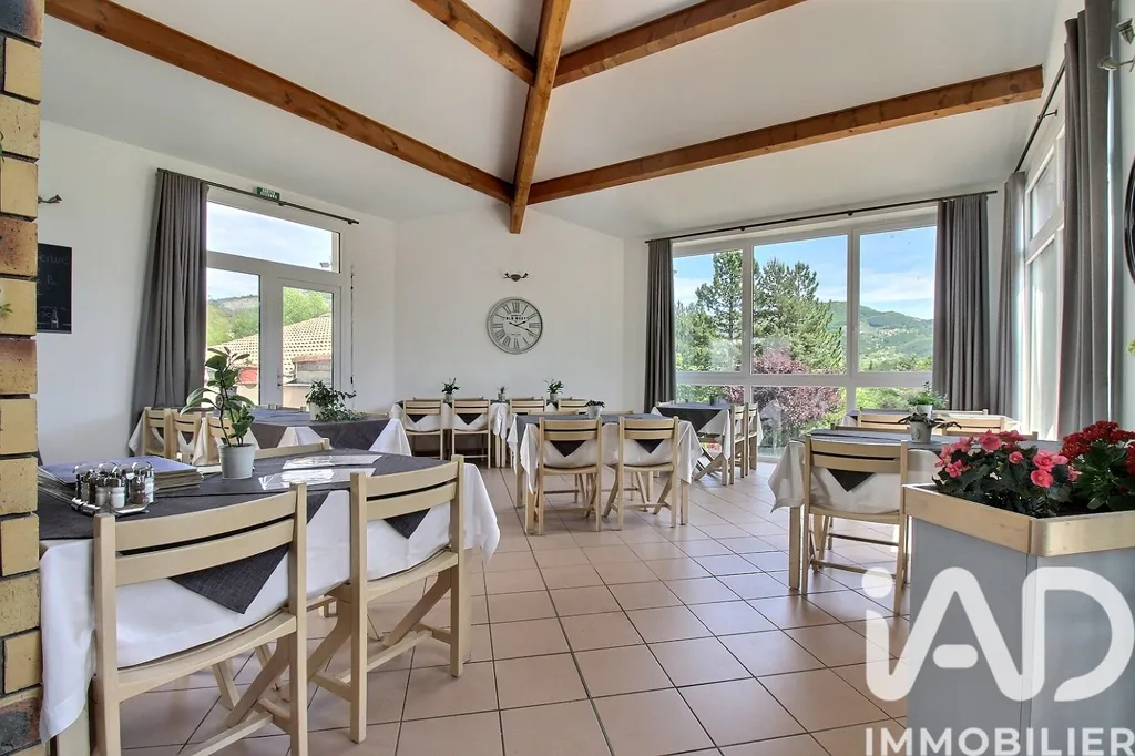 Salle à manger - Maison de Caractère avec Terrasse à Sédéron