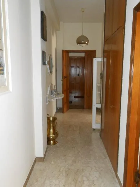 Esik - Apartment with Private Garage in Jesi