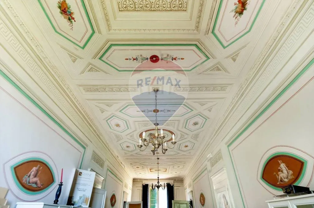 Esik - Historic Villa with Private Park in Valsamoggia