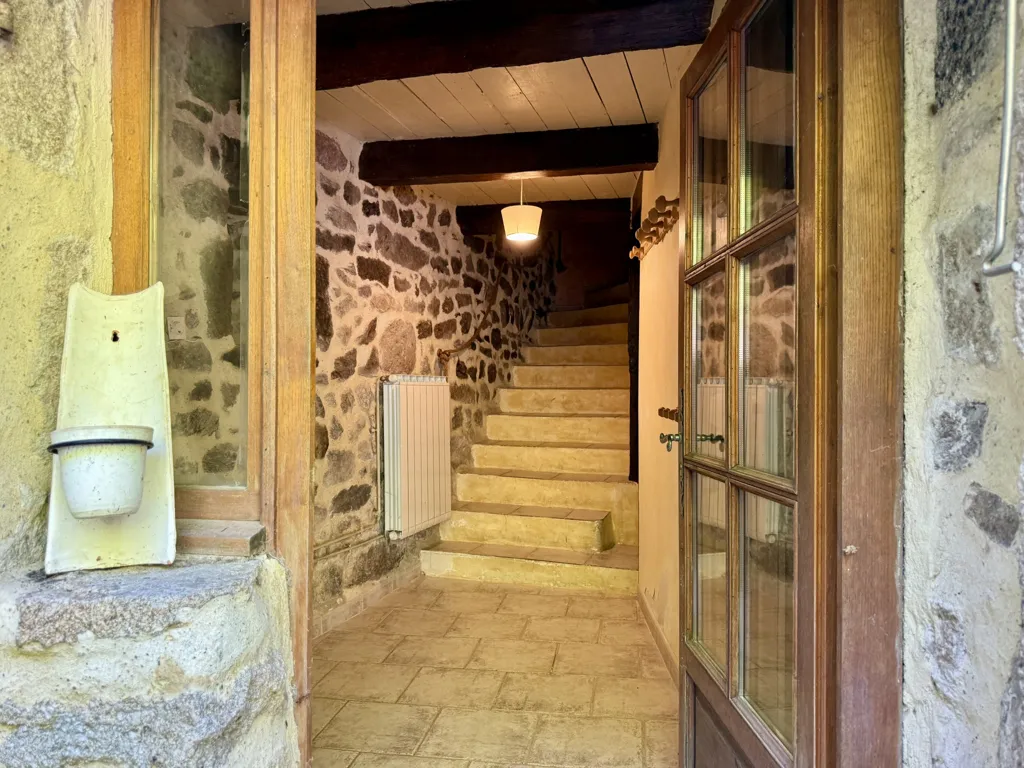 Esik - Authentic Hamlet House with Garden in Lentillères