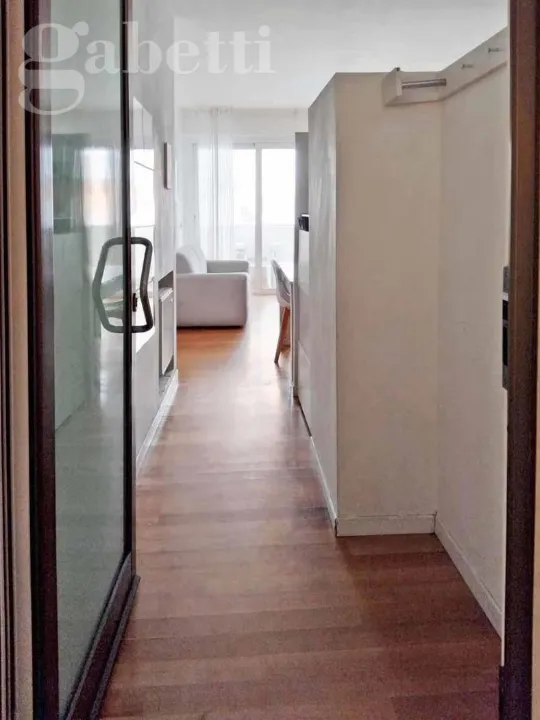 Esik - Seafront Apartment with Terrace in Senigallia