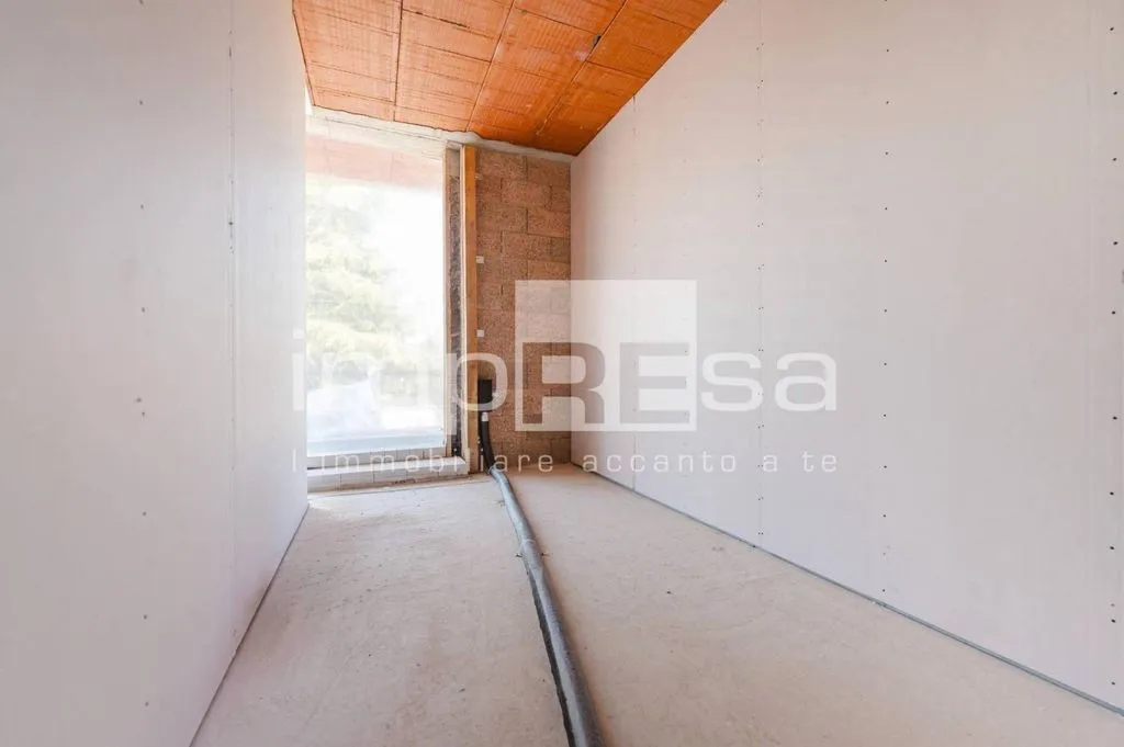 Toad - New Luxury Villa with Private Garden in Silea