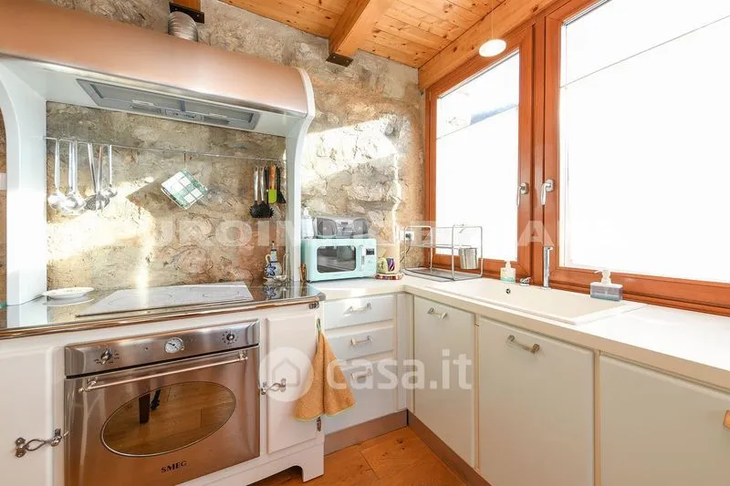 Cuisine - Restored Terraced House with Private Garden in Ome