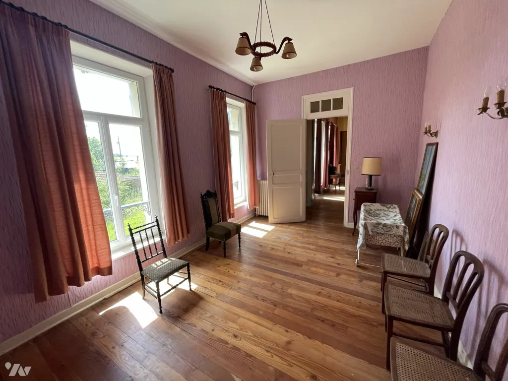 Soggiorno - Master House to Renovate in Ramburelles
