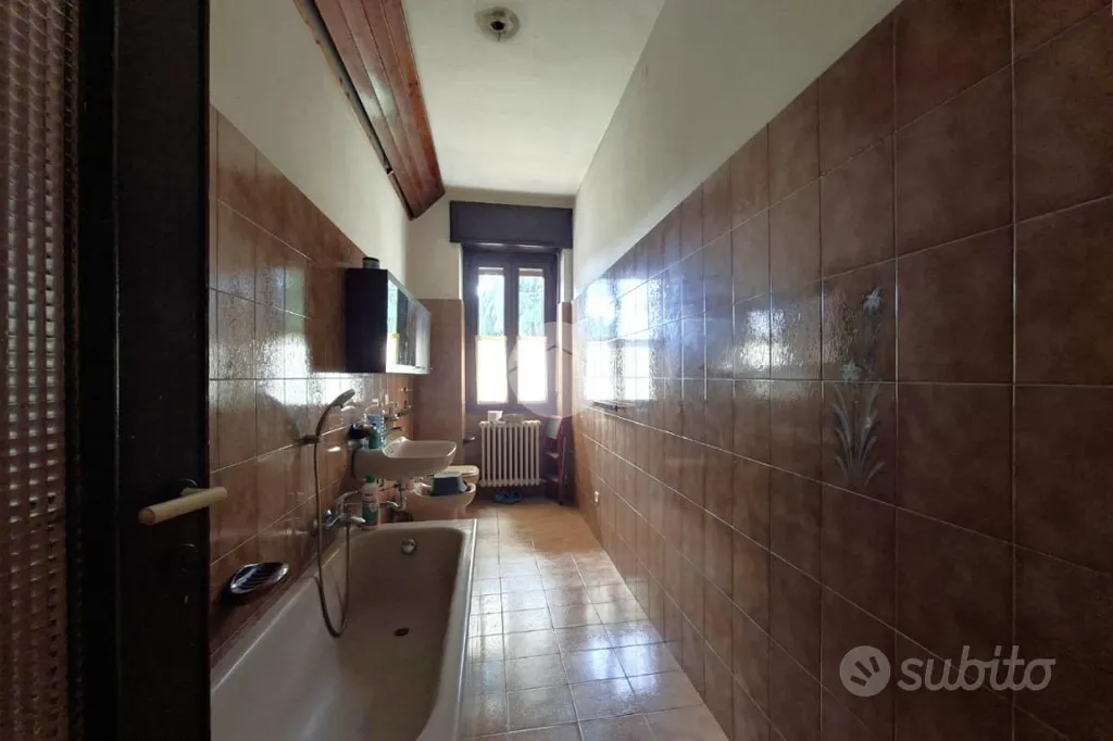 Salles de bain - Villa Apartment with Balcony in Sedriano