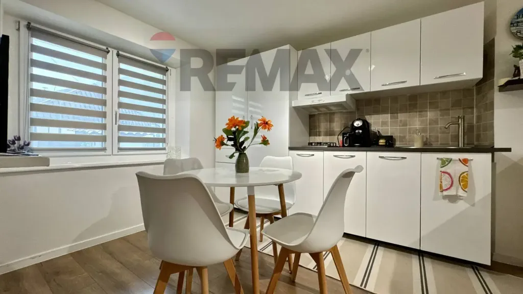 Köök - Fully Rented House with Garden in Paularo