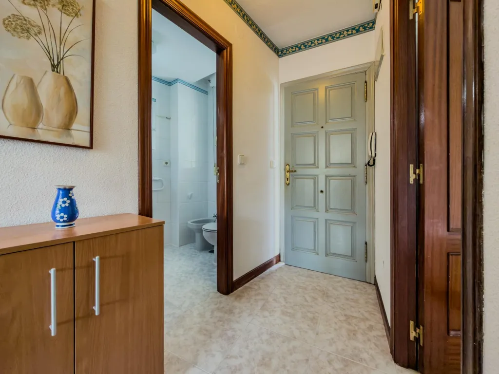 Entrée - Apartment with Sea View in Somo, Cantabria